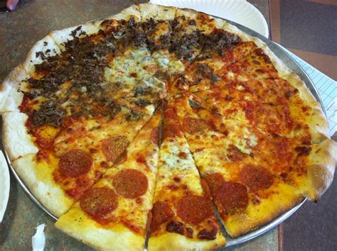 Vince's pizza - Pizzas Donato's, San Francisco Solano. 453 likes · 1 talking about this. Estamos en Calle 842 N° 4202 De lunes a domingos Horarios de atención: 20 a 23 hs.